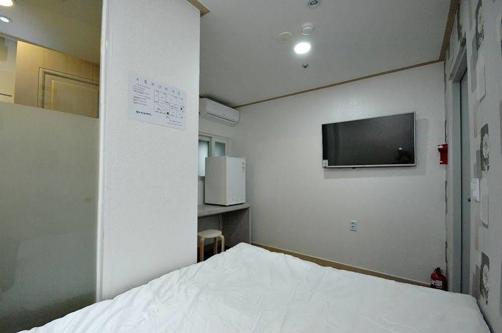 Eel Guesthouse Seul Esterno foto