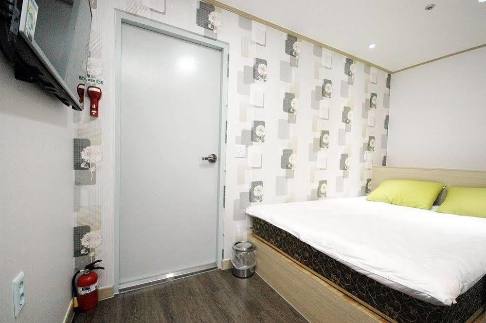 Eel Guesthouse Seul Esterno foto