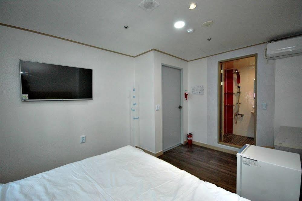 Eel Guesthouse Seul Esterno foto